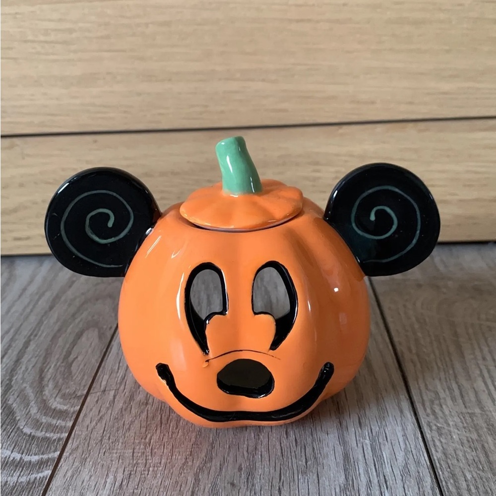 Disney Mickey Mouse Pumpkin Decor Halloween